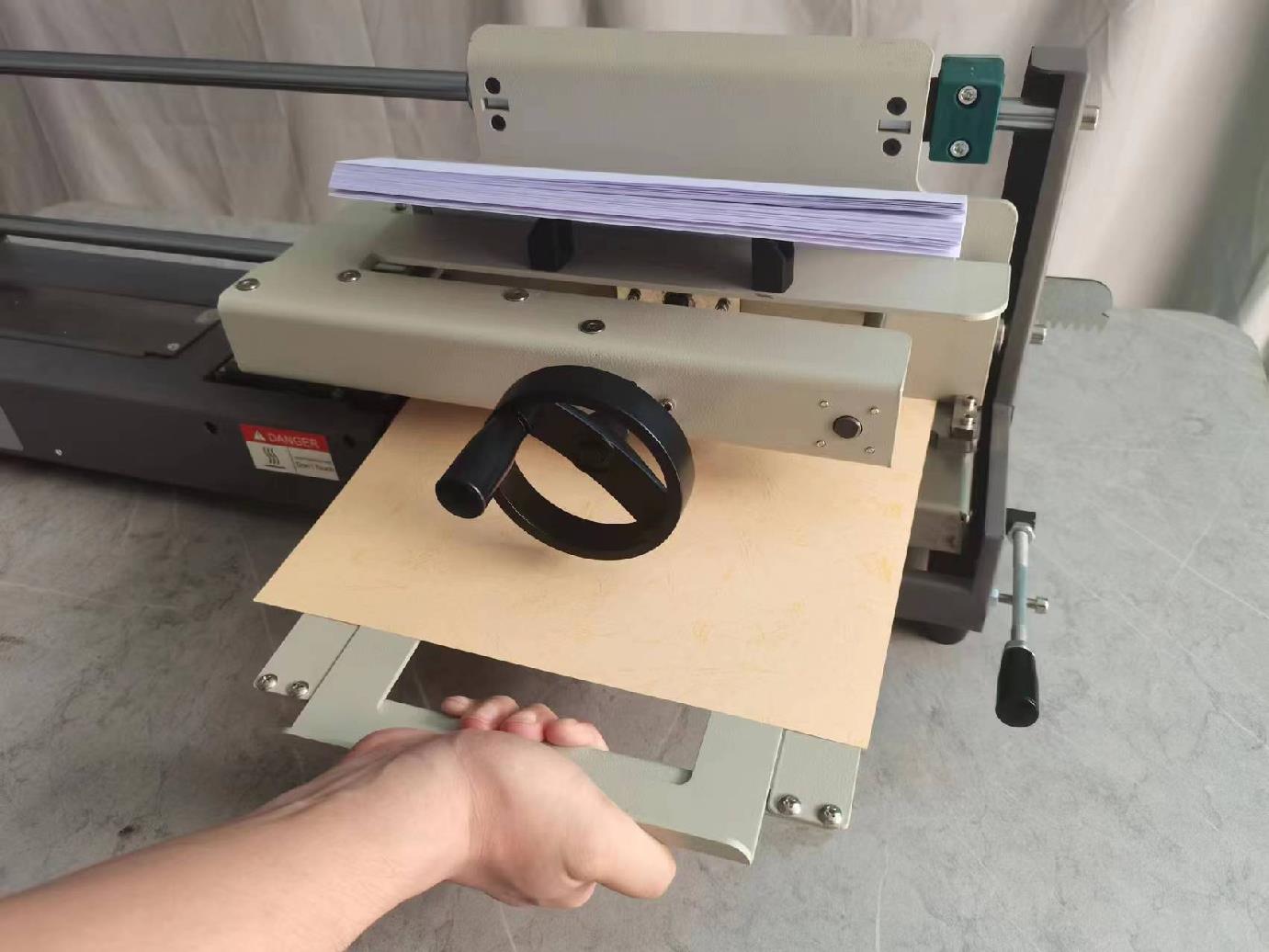 Professional Industrial Hot Gl - Binding Machine Comb 评论和价格